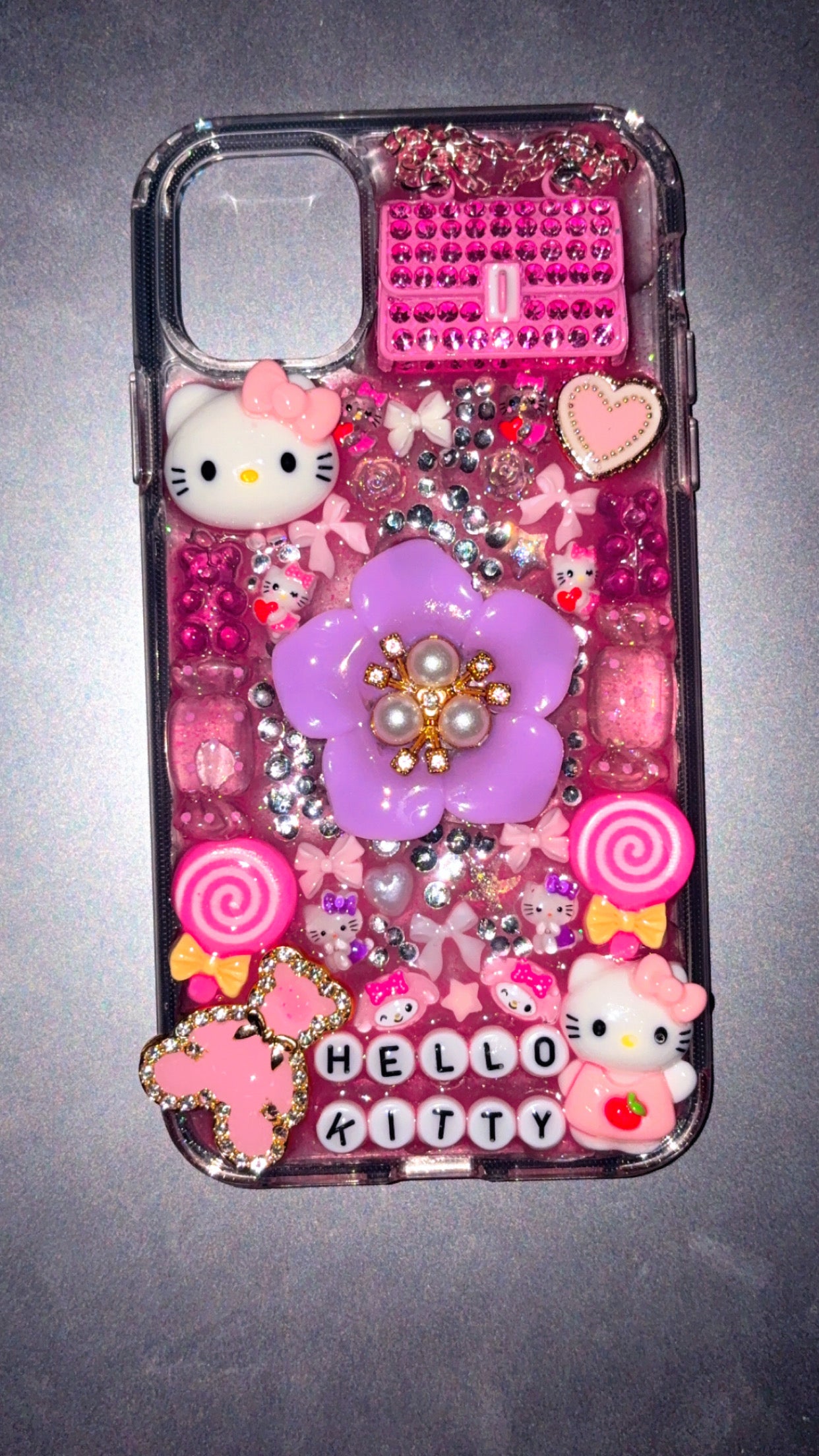 🎀 Hello Kitty Junk Case